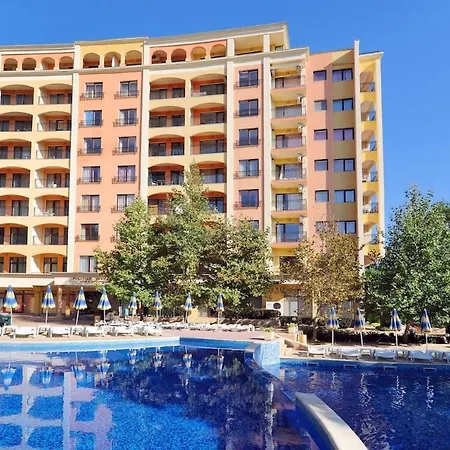 Palm Breeze Pool Retreat Διαμέρισμα *