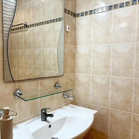 Palm Breeze Pool Retreat Διαμέρισμα